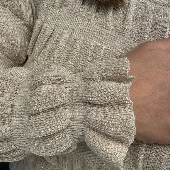 Current Air Metalic Puff MIDI Dress - Picture 6 of 9